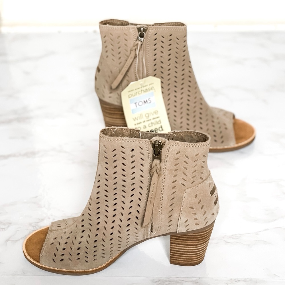 Cute TOMS open-toe, side zip, booties.